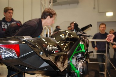 kurvenjäger | motorradfahrer-unterwegs.de - Motorradmessen 2015 - Kawasaki Ninja h2