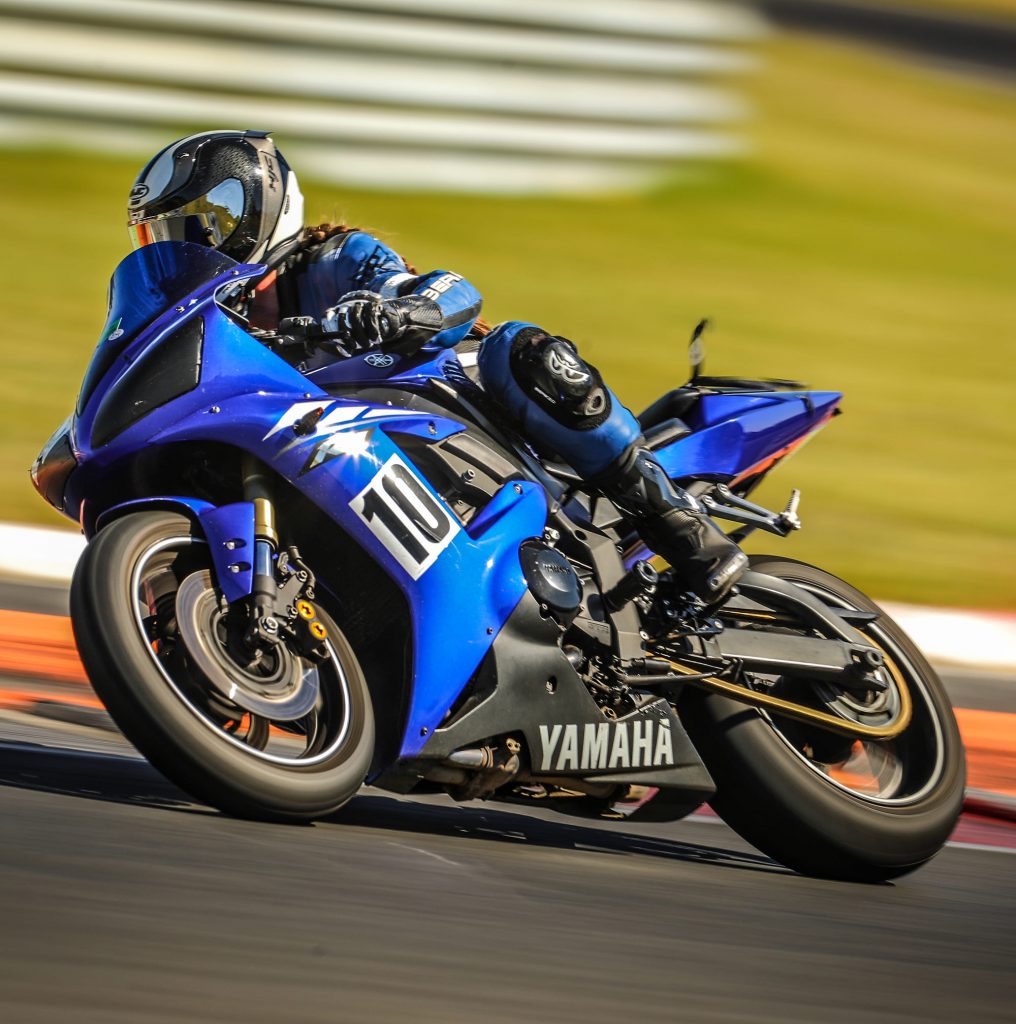 Motorrad Kurvenfahrtechnik Liveaufnahme Kurzurlaub Autodrom Most 2020